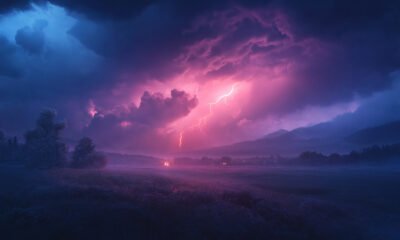 céu roxo tempestade